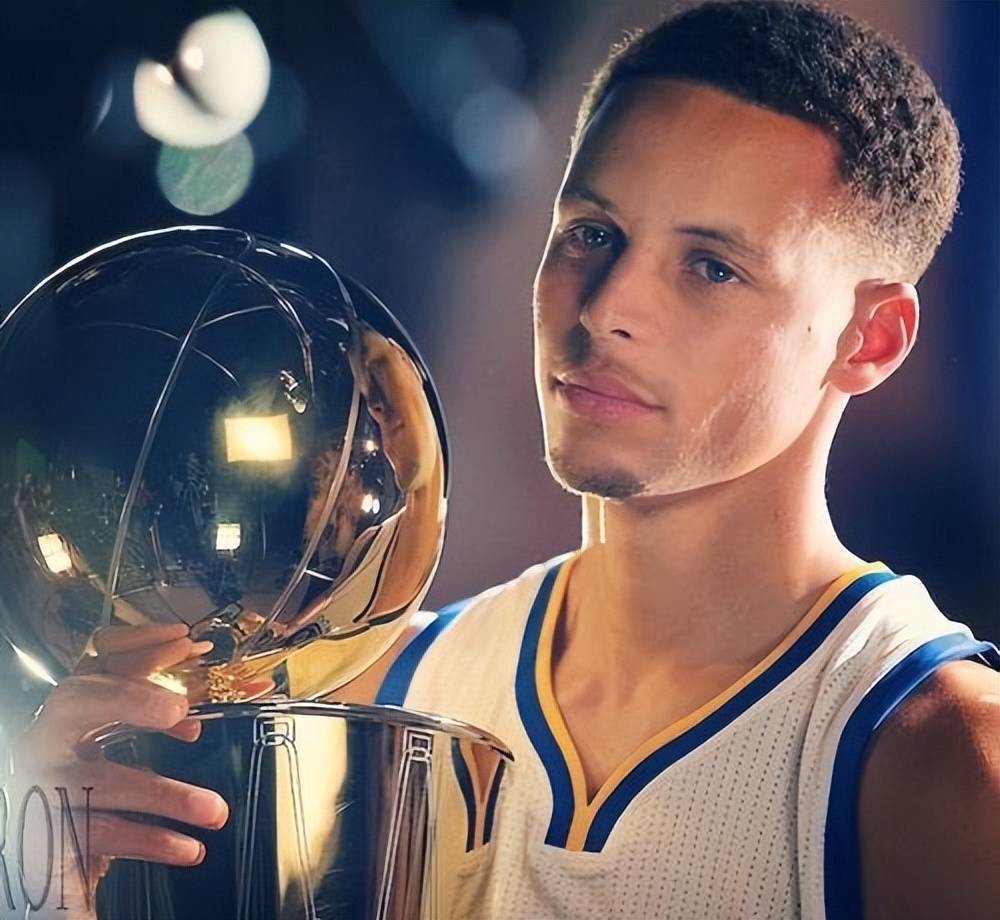 动在全球范 动在全球范