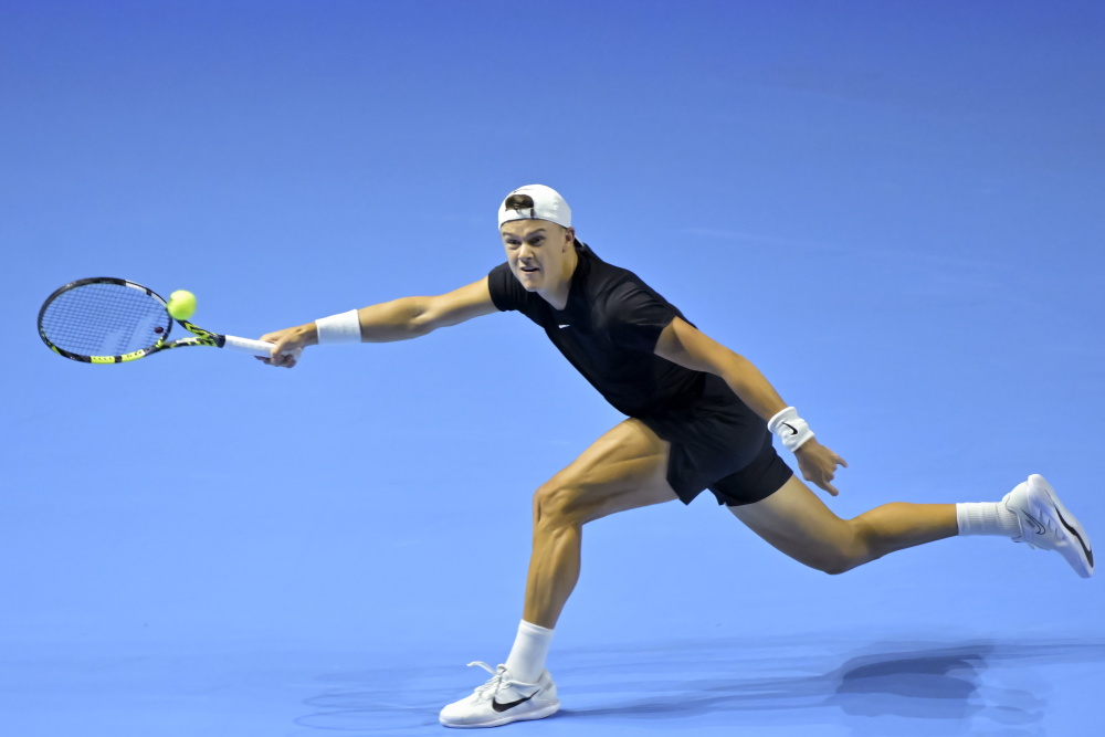 仅表现出色 仅表现出色