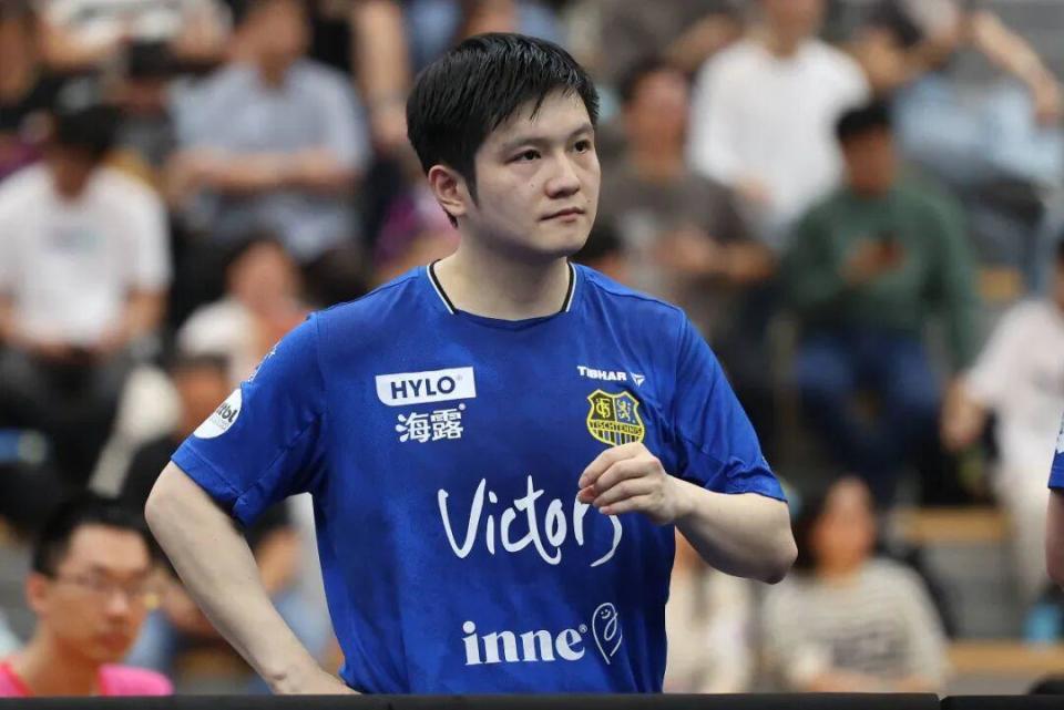 球舞台上崭 球舞台上崭